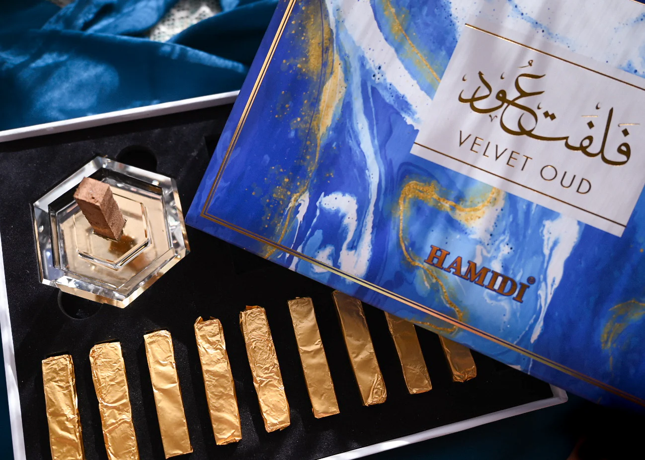 Velvet Oud Sticks - Image 3